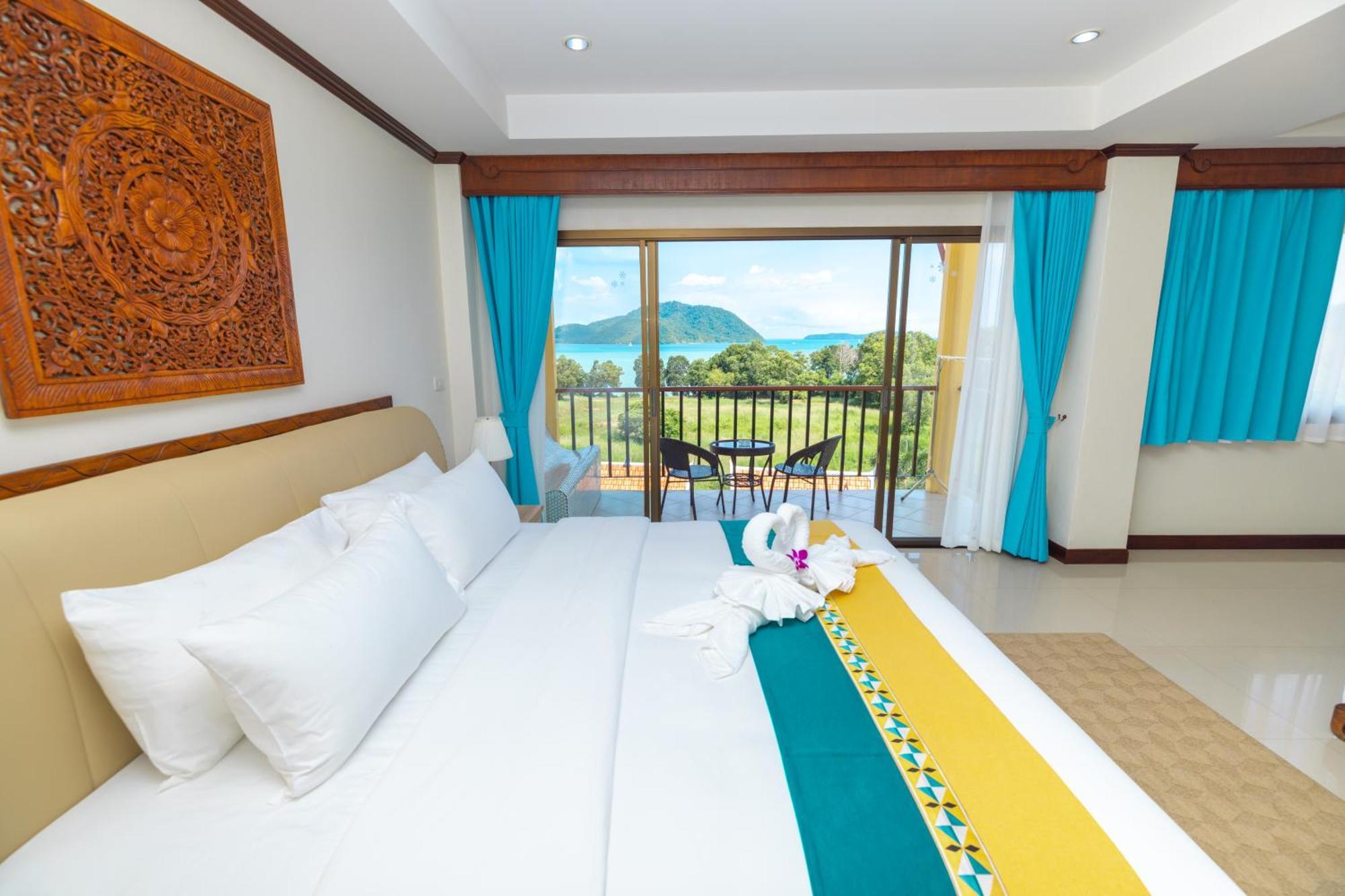 Phuket Kana International Hotel普吉岛卡娜国际酒店 Rawai Extérieur photo