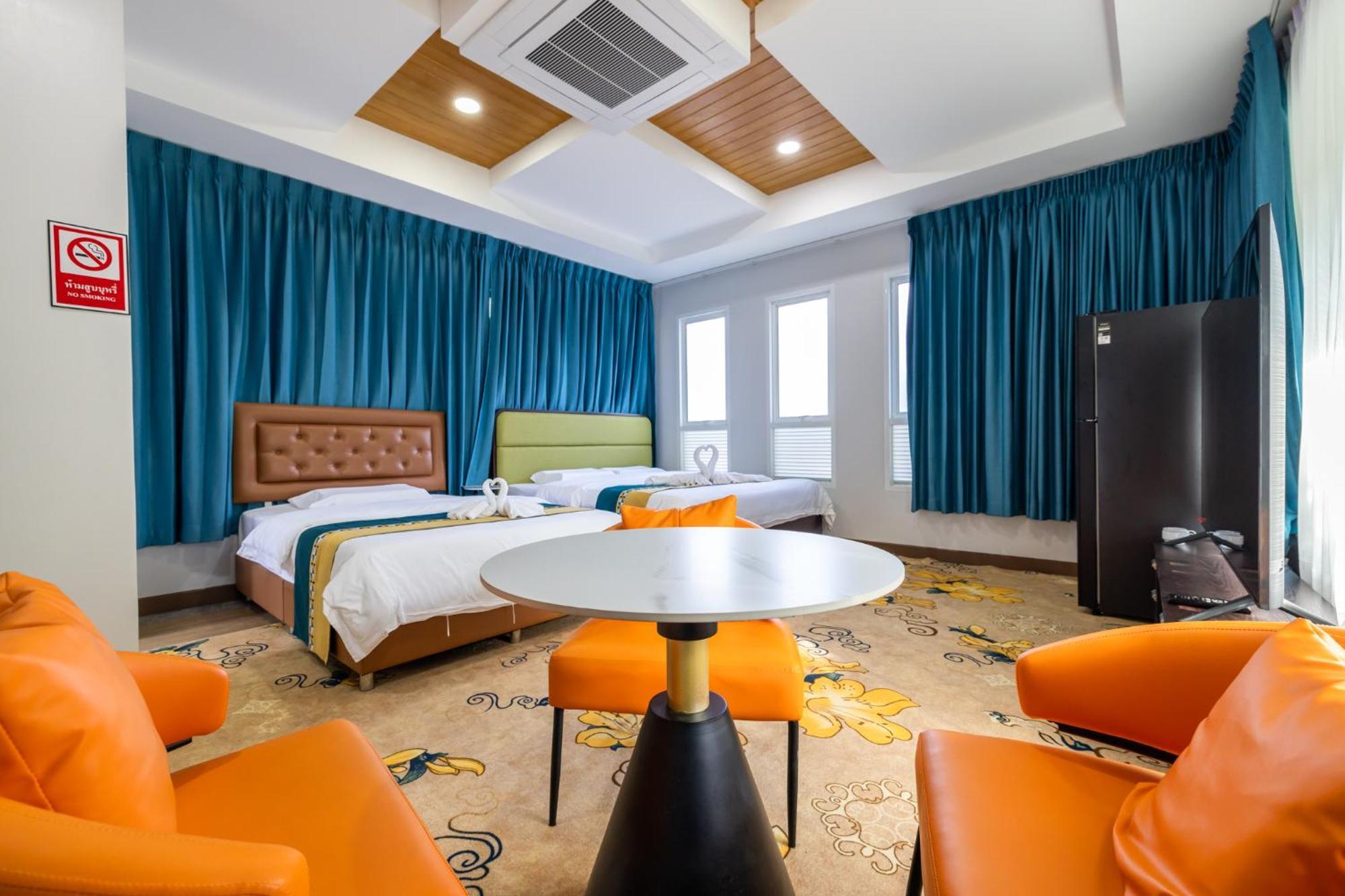 Phuket Kana International Hotel普吉岛卡娜国际酒店 Rawai Extérieur photo